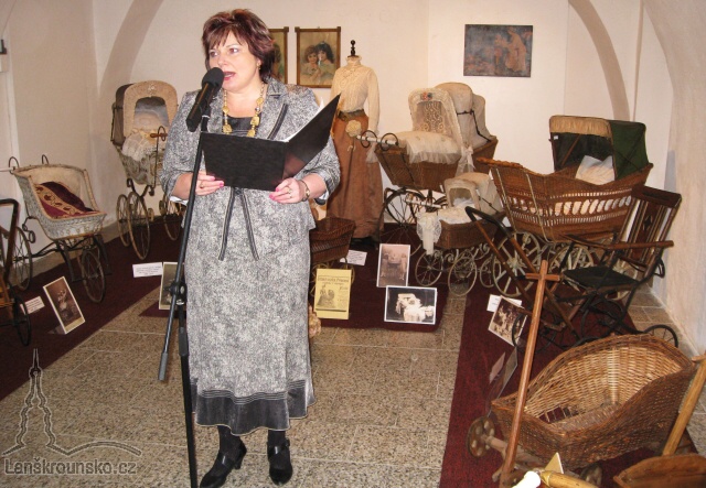 01 reditelka muzea Marie Borkovcova.jpg